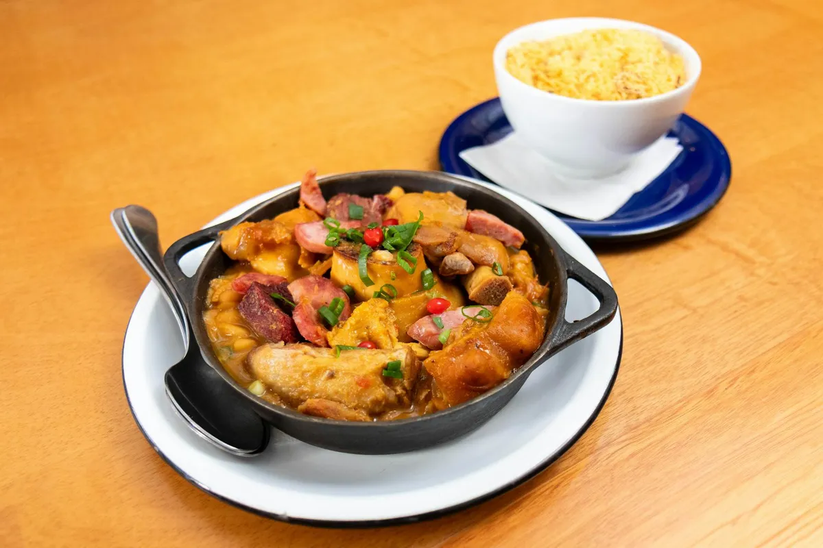 Budget Pinto Bean & Chorizo Skillet